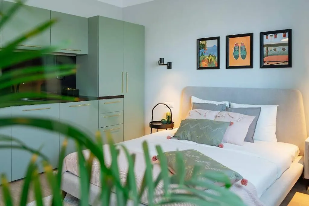 Amazing Studio - Top Location - Netflix Bucharest Apartment