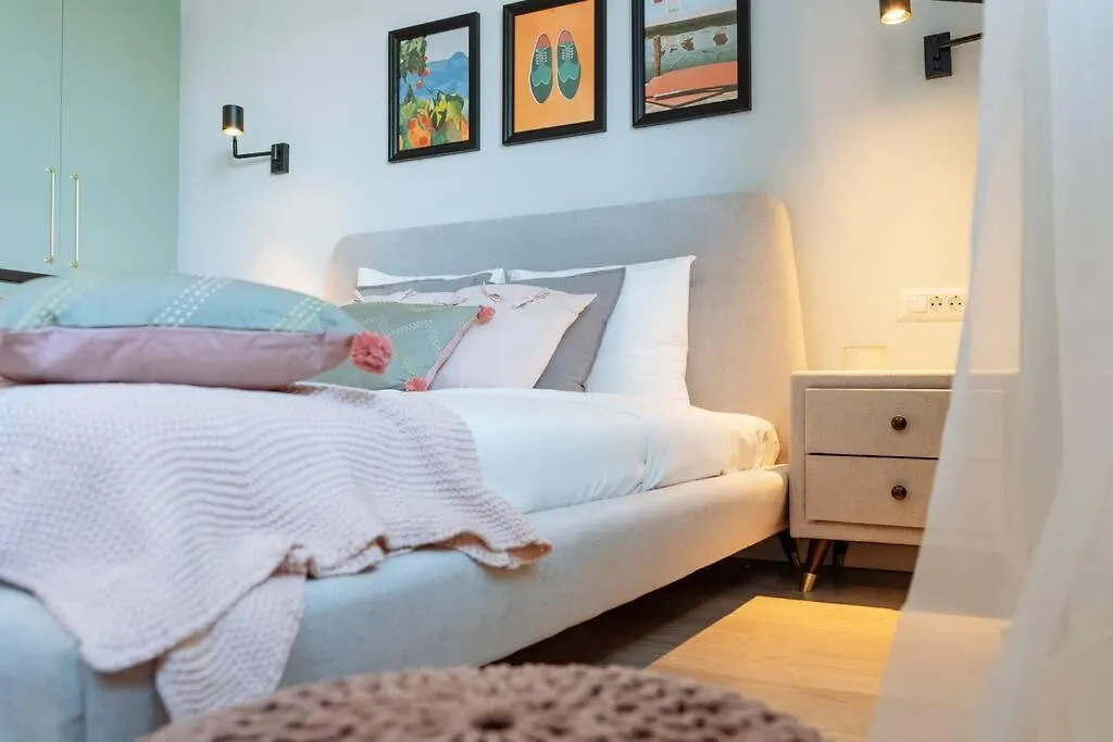 Amazing Studio - Top Location - Netflix Bucharest Apartment